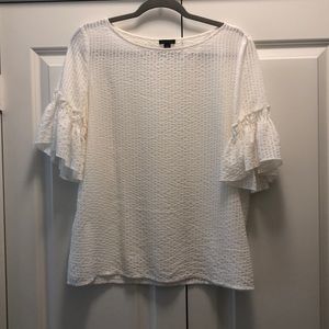 Ann Taylor short bell sleeve blouse